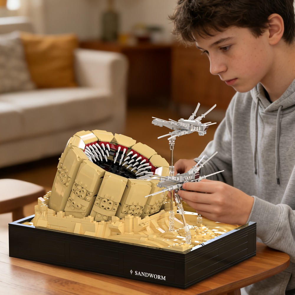 1488 Parça Kum Solucanı Saldır - Model Kit Vs Lego incelemesi ve fiyatı